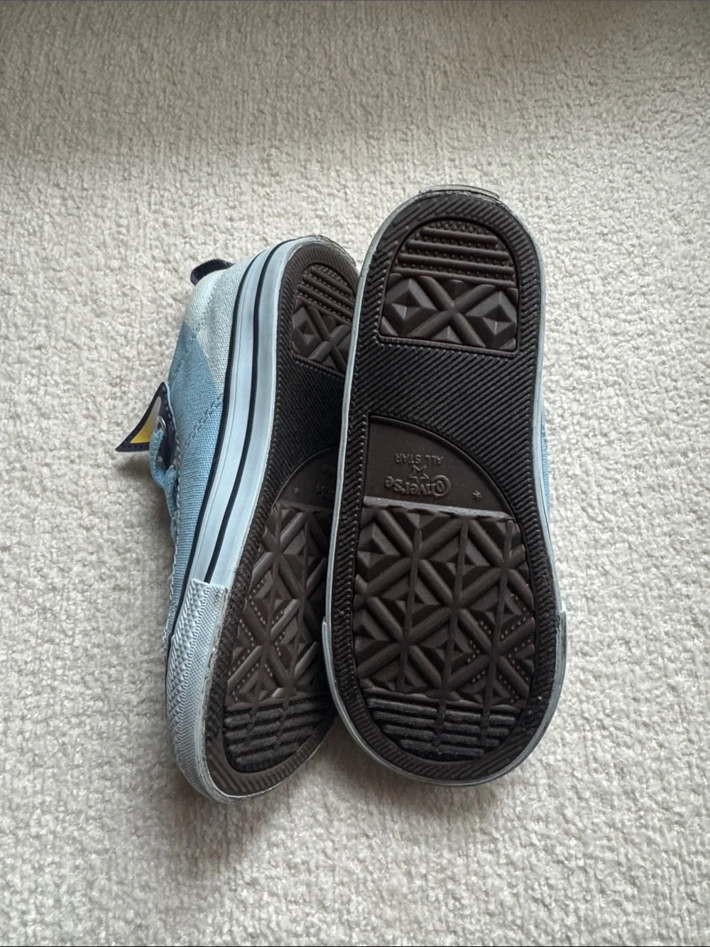 Converse conversexbluey sneakers